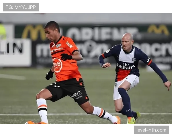 洛里昂凭借高效防守反击打法赢得关键比赛