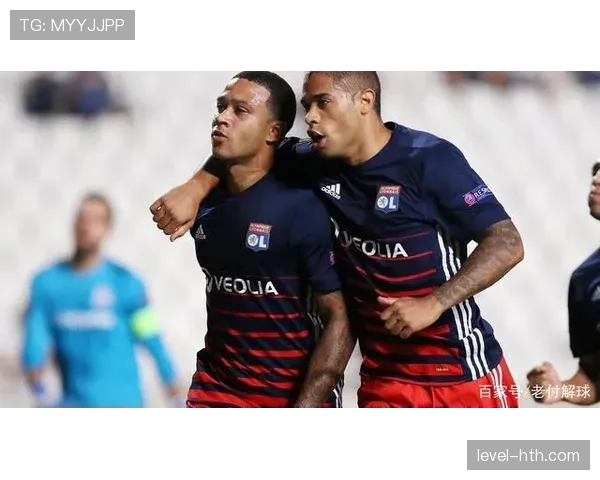 莱比锡逆转取胜展现顽强团队精神，状态回升令人充满期待