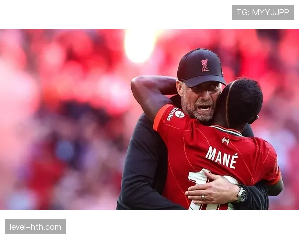 阿利松携手克洛普重燃辉煌,利物浦状态回升再启传奇征程 阿利松携手克洛普重燃辉煌,利物浦状态回升再启传奇征程