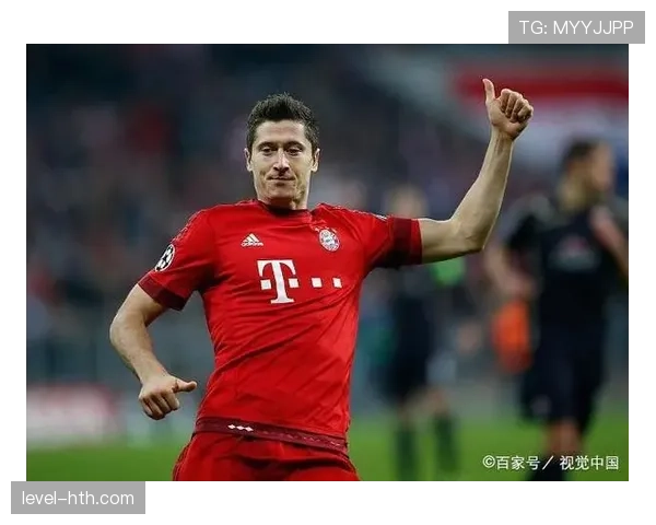 莱万多夫斯基单赛季进球产量上限是否达到历史级