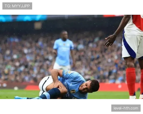 小罗退役后还在夜店蹦迪，这状态谁信他拿过金球奖